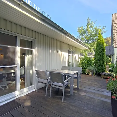 Inger - Stilvolles Und Modernes Mit Terrasse Und Gartennutzung